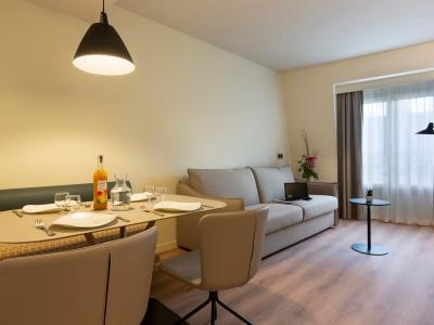 Citadines Les Halles种族隔离酒店